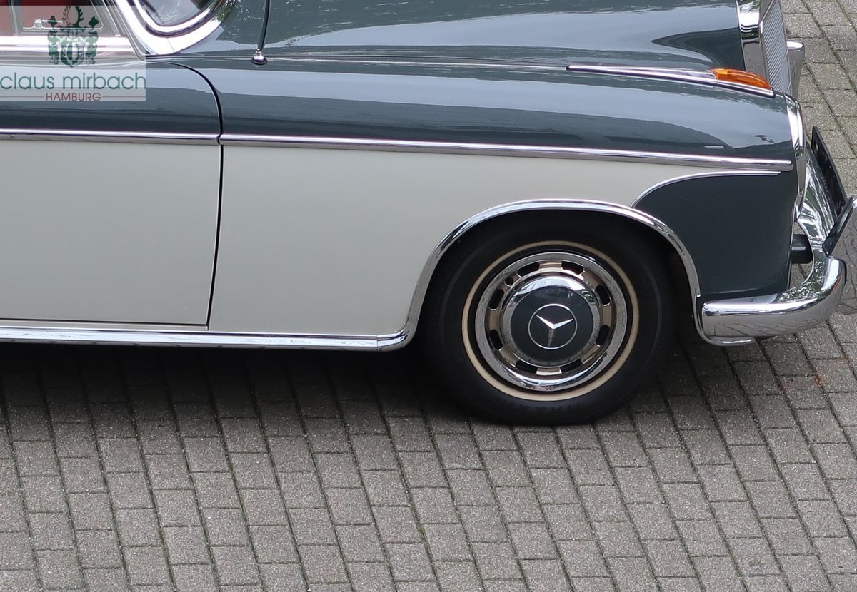 Thumbnail von Mercedes 220 SE Coupé (1960)