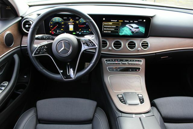 Thumbnail von Mercedes-Benz E 220 d 4Matic All-Terrain 360Kamera Schiebedach