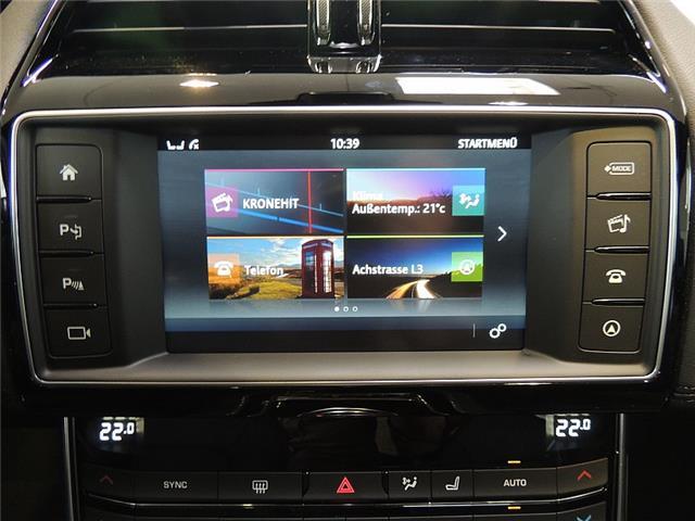 Thumbnail von Jaguar XE 20d Portfolio Aut.