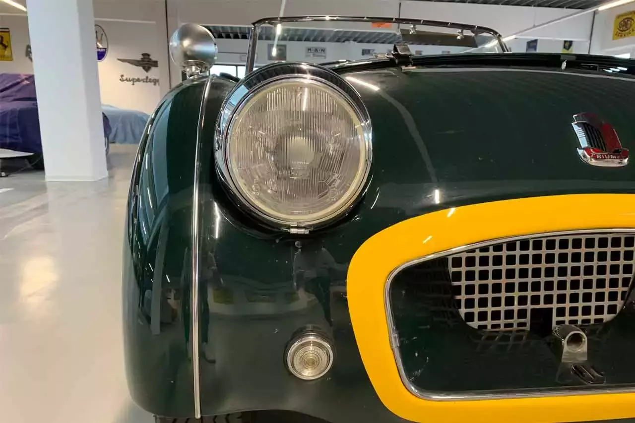 Thumbnail von トライアンフ TR3