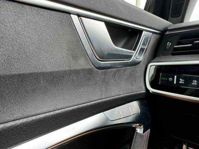 Thumbnail von Audi RS6 Avant 4.0 TFSI quattro performance#Keramik