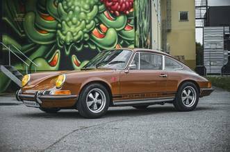 Thumbnail von Porsche 911 2,4l TE Coupé Ölklappe