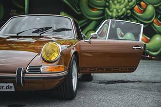 Thumbnail von Porsche 911 2,4l TE Coupé Sportellino dell'olio