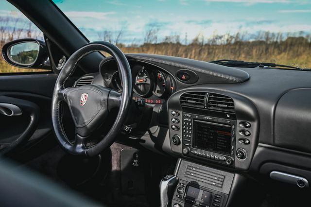 Thumbnail von Porsche 996 (911) Turbo Cabriolet X50