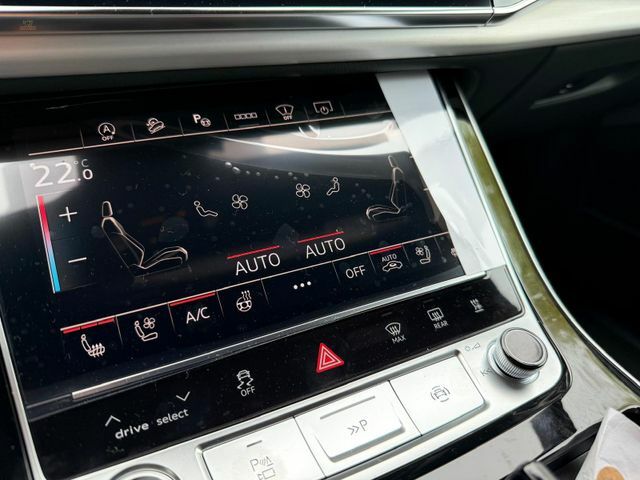 Thumbnail von Audi Q8*55*TFSI*quattro*MEGA*VOLL*AHK*LASER*SOFORT*