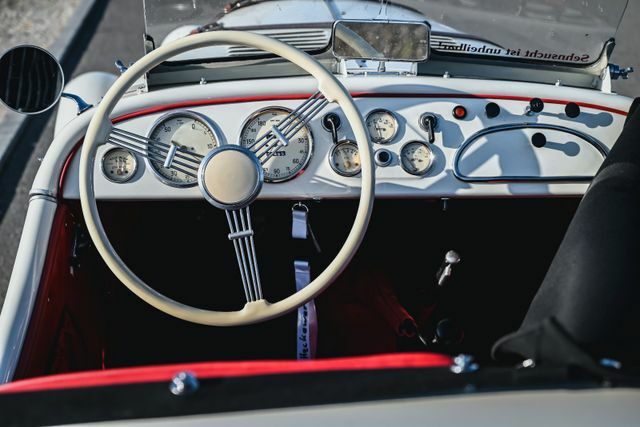 Thumbnail von BMW 319