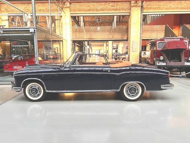 Thumbnail von Mercedes-Benz 220S Cabriolet - seulement 213 km. depuis une restauration complète