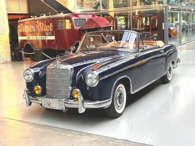 Thumbnail von Mercedes-Benz 220S Cabriolet - seulement 213 km. depuis une restauration complète