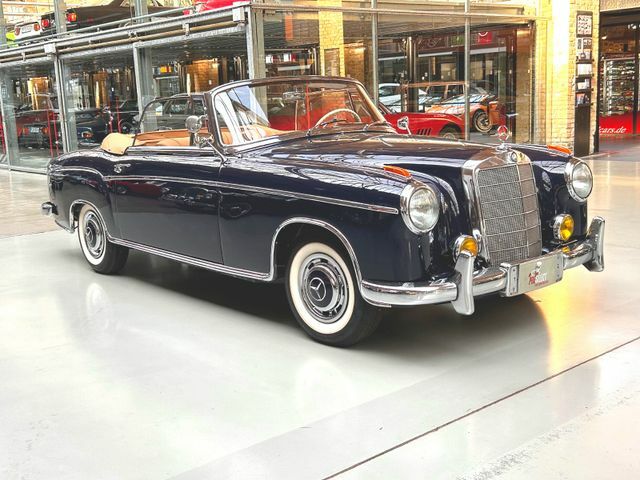 Thumbnail von Mercedes-Benz 220S Cabriolet - seulement 213 km. depuis une restauration complète