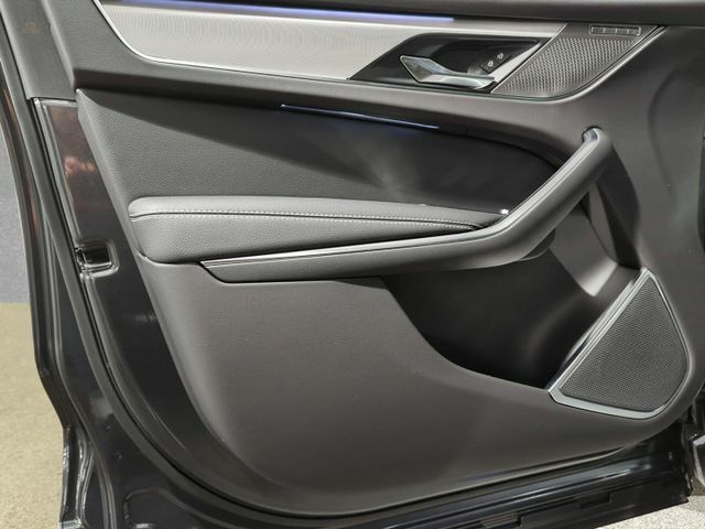 Thumbnail von Jaguar F-Pace D200 R-Dynamic S 735,- EUR mtl.