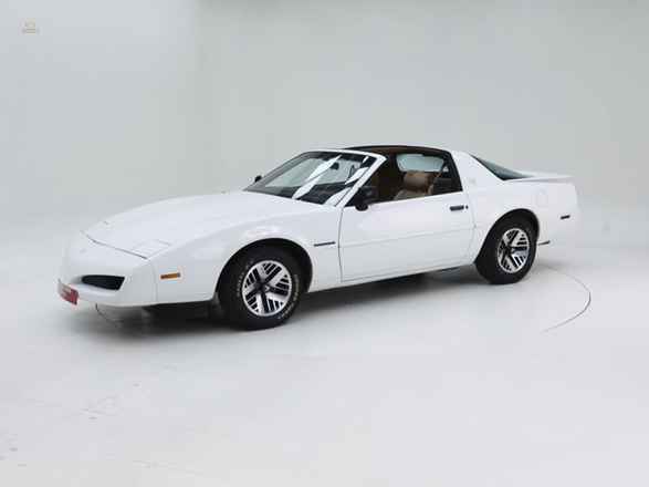 Pontiac Firebird '90