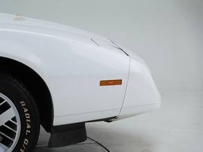 Thumbnail von Pontiac Firebird '90