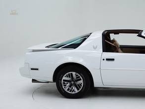 Thumbnail von Pontiac Firebird '90