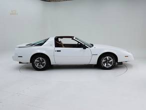 Thumbnail von Pontiac Firebird '90