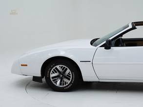 Thumbnail von Pontiac Firebird '90