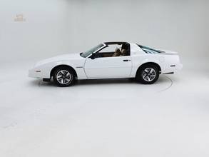 Thumbnail von Pontiac Firebird '90