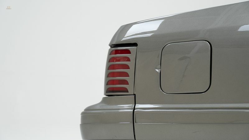 Thumbnail von Ford Mustang Convertible V8 '91