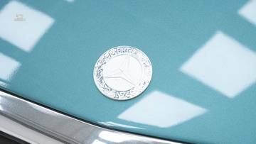 Thumbnail von Mercedes-Benz 560 SL '87