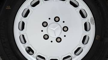 Thumbnail von Mercedes-Benz 560 SL '87
