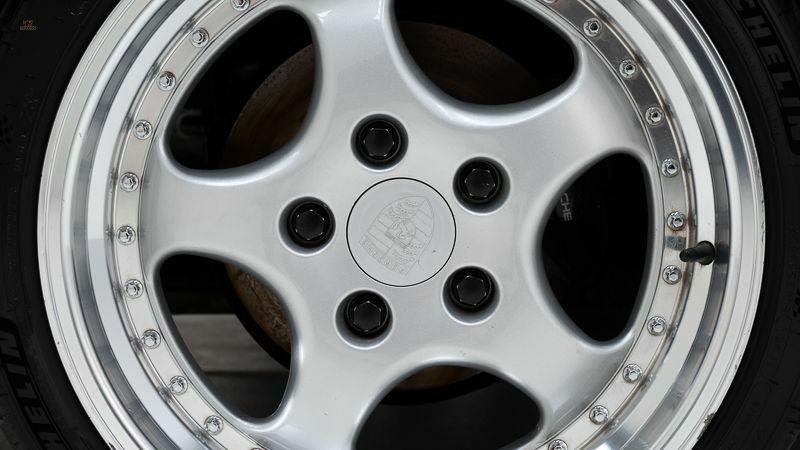 Thumbnail von Porsche 911 964 Targa C2 Special '90