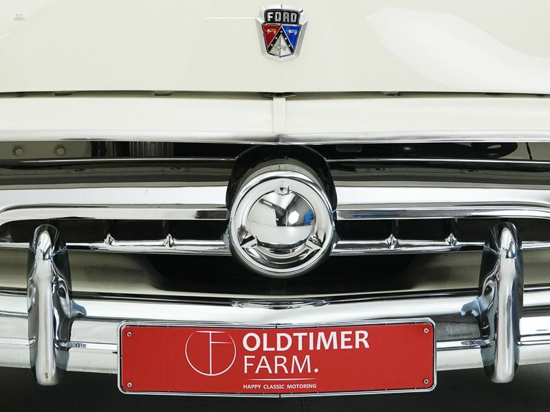 Thumbnail von Ford Victoria Crestline V8 '54