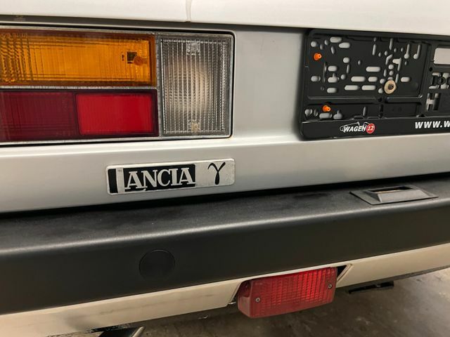 Thumbnail von Lancia Gamma 2.5 12 maanden garantie
