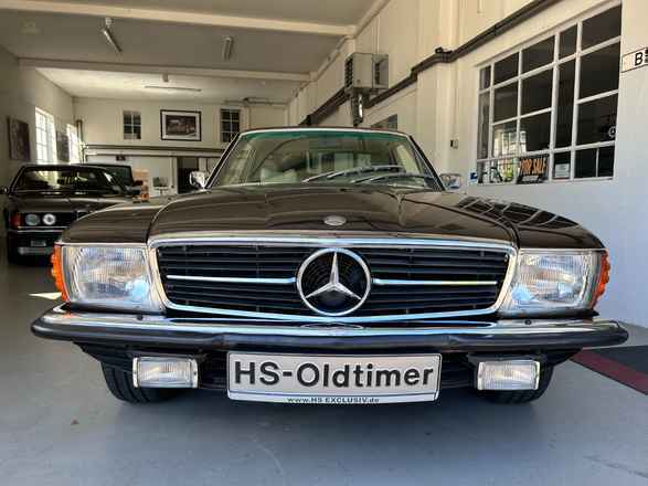 メルセデス・ベンツ 450 SLC (1983)