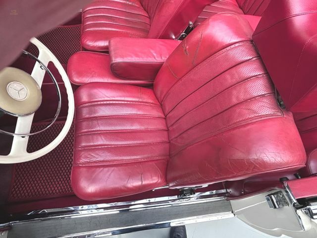 Thumbnail von Mercedes-Benz 220 SEb Cabrio - dreamy!