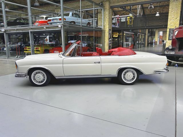 Thumbnail von Mercedes-Benz 220 SEb Cabrio - dreamy!