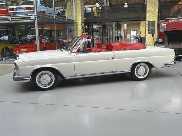 Thumbnail von Mercedes-Benz 220 SEb Cabrio - dreamy!