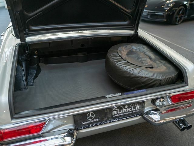 Thumbnail von Mercedes-Benz 230 SL W113 "Pagode"  Classic Data 1-