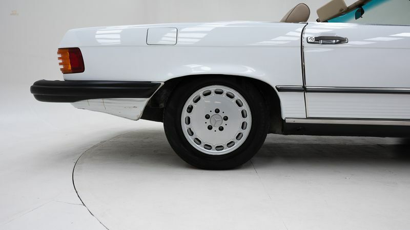 Thumbnail von Mercedes-Benz 560 SL '88