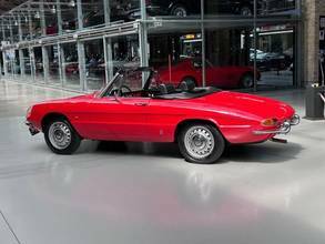 Thumbnail von Alfa Romeo Spider à coffre rond 1600, 2e main, certificat en papier !