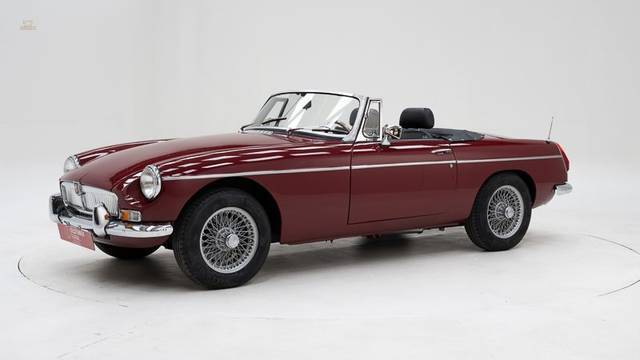 MG B '74