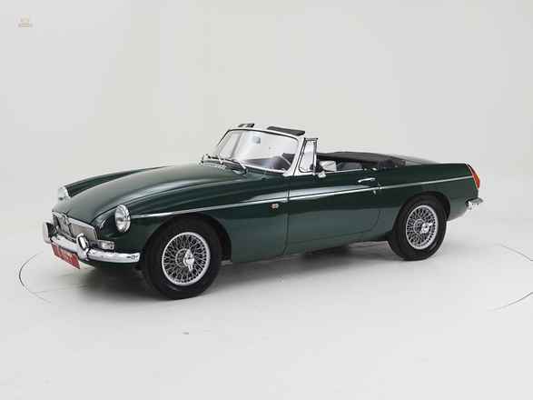 MG B '77