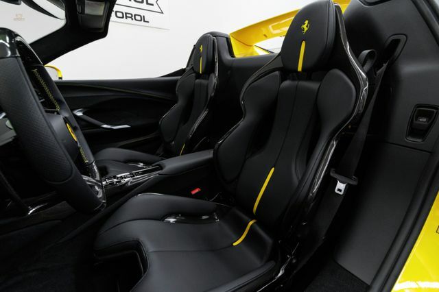 Thumbnail von Ferrari 296 GTS/CARBON/LIFT/JBL/KAMERA/RACING SEATS/ADAS