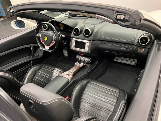 Thumbnail von Ferrari California 4.3 V8*LEDER*CERAMIC*NAVI*BI-XENON*