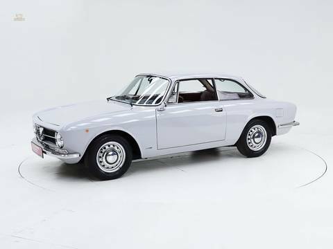 Alfa Romeo 1300 GT Junior '71