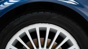 Thumbnail von BMW E46 325ci '2001