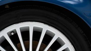 Thumbnail von BMW E46 325ci '2001