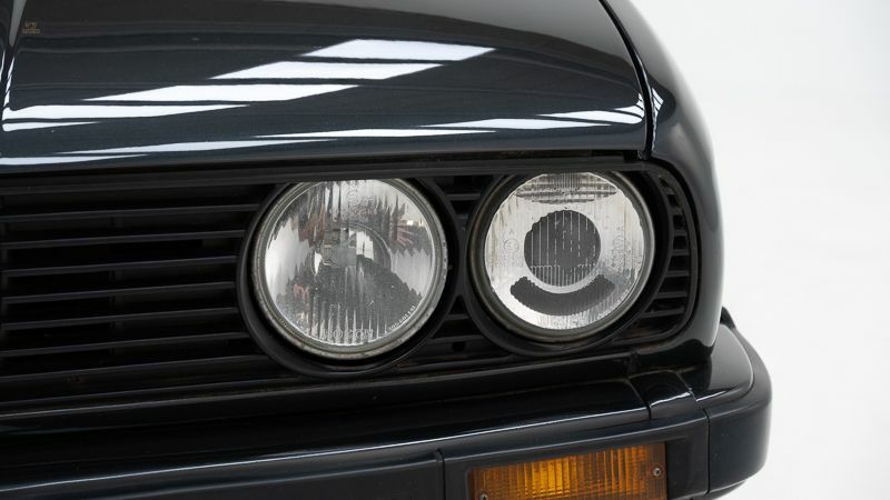 Thumbnail von BMW  320i '90