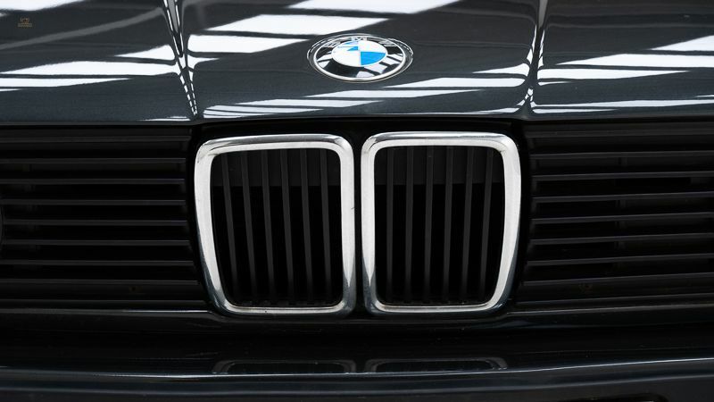 Thumbnail von BMW  320i '90