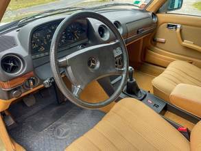 Thumbnail von Mercedes-Benz 200T, 2.Hand, Zustand 1, vollst. Dokumentiert