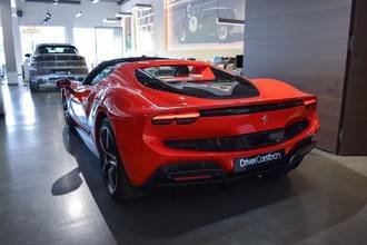 Thumbnail von Ferrari 296 GTS - CARBON FIBER - LIFT - DAYTONA RACING SEATS