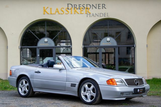 Thumbnail von Mercedes-Benz SL 300, Duits voertuig, onderhoudsboekje bijgehouden
