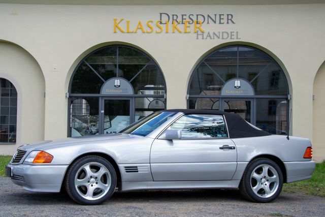 Thumbnail von Mercedes-Benz SL 300, Duits voertuig, onderhoudsboekje bijgehouden