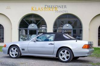Thumbnail von Mercedes-Benz SL 300, немецкий автомобиль, обслуживается по книжке