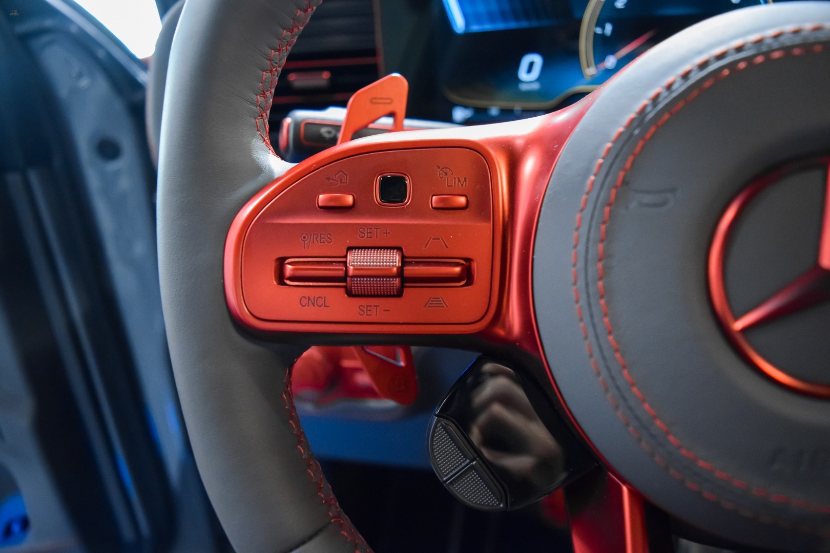 Thumbnail von Mercedes-Benz BRABUS GLE 900 ROCKET 1 VON 25