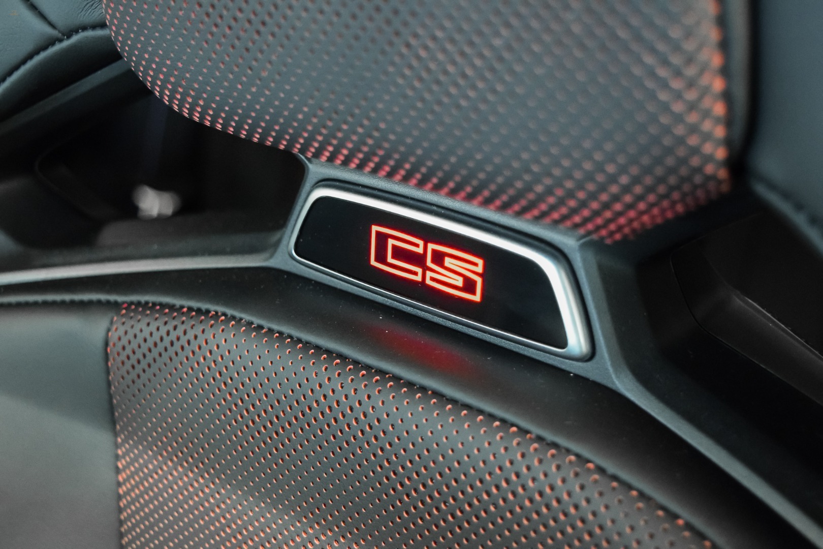 Thumbnail von BMW M4 CS - M CARBON FIBER BRAKE - FULL CARBON - H/K