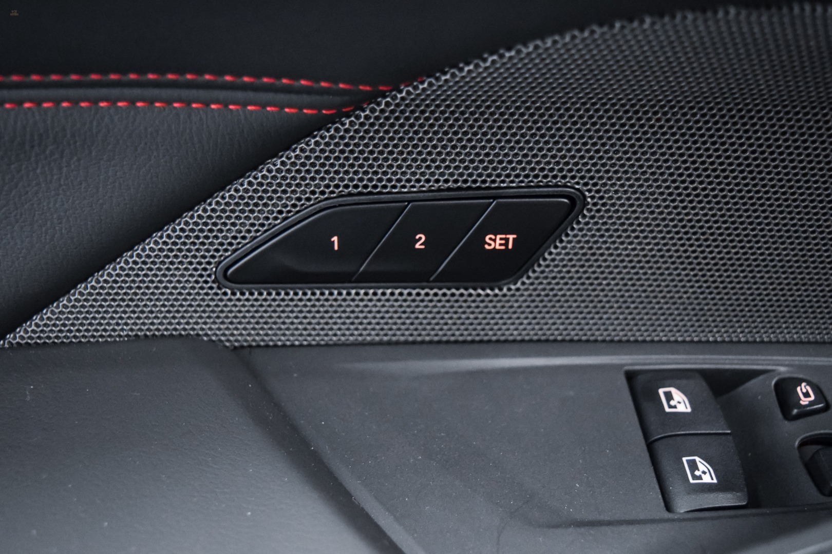 Thumbnail von BMW M4 CS - M CARBON FIBER BRAKE - FULL CARBON - H/K